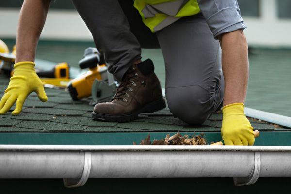 Gutter Cleaning Safety